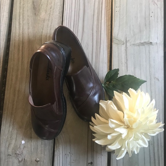 clarks rio flower sandals